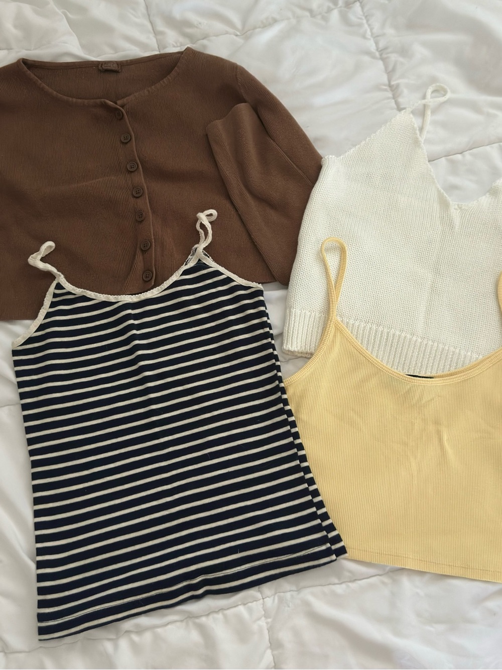 Brandy Melville Bundle of 4!!!